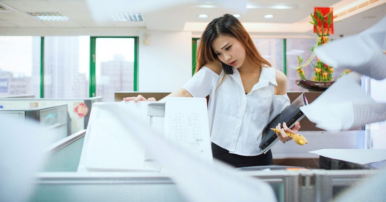 客户服务经理如何处理不愉快的客户？